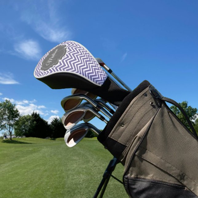 Funda Para Palo De Golf Chevron morado personalizado (Purple Chevron Personalized Golf Head Cover)