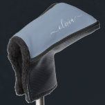 Funda Para Palo De Golf Elegante Monograma moderno Minimalista azul turbio<br><div class="desc">Presentamos nuestra Dusty Blue Minimalista Monogram Elegant Collection: Eleva tu estilo con sofisticación y encanto intemporal. Nuestra colección presenta diseños minimalistas en un suave y polvoriento matiz azul, realzados con elegantes monogramas adaptados a su gusto personal. Desde la papelería refinada hasta los accesorios versátiles, cada pieza de nuestra colección está...</div>