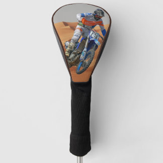 Funda Para Palo De Golf Motociclista Saltando en el Desierto