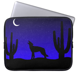 Funda Para Portátil Aclamación de Coyote del Desierto en la Luna