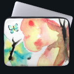 Funda Para Portátil Acuarela de moda, mariposa<br><div class="desc">Envuelva su portátil en la delicada belleza de nuestro "Butterfly Whispers - Watercolor Art Laptop Sleeve". Originalmente pintado con acuarelas para una hija preciada, este diseño presenta mariposas etéreas, aportando un toque de elegancia natural a su rutina diaria. Cada mariposa de esta funda portátil es una obra de arte, con...</div>