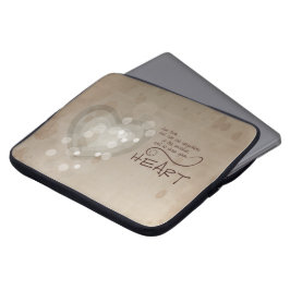 Funda Para Portátil Alentamiento religioso cardíaco, Grunge