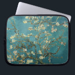 Funda Para Portátil Almond Blossom<br><div class="desc">Florecimiento de almendras por Vincent van Gogh. En 1890 se pintaron flores de almendras en honor a un evento especial en la vida de Vincent. El 31 de enero, el hermano de Vincent, Theo, y su esposa Johanna, tuvieron un hijo, y lo llamaron Vincent Willem. Vincent pintó esta rama de...</div>