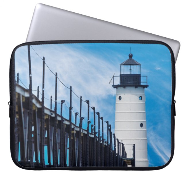 Funda Para Portátil Along Manistee (Frente)