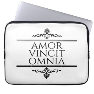Funda Para Portátil Amor Vincit Omnia Amor Conquista Todas Las Frases