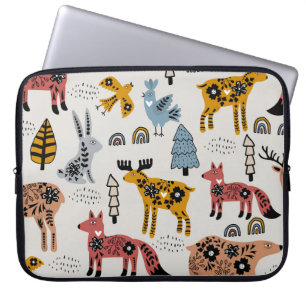 Funda Para Portátil Animales escandinavos, floral, lindo patrón.