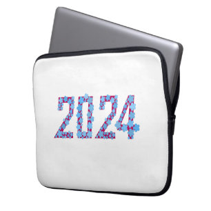 FUNDA PARA PORTÁTIL AÑO NUEVO 2024 RECIBIENDO A MAMÁ, HERMANA PADRE