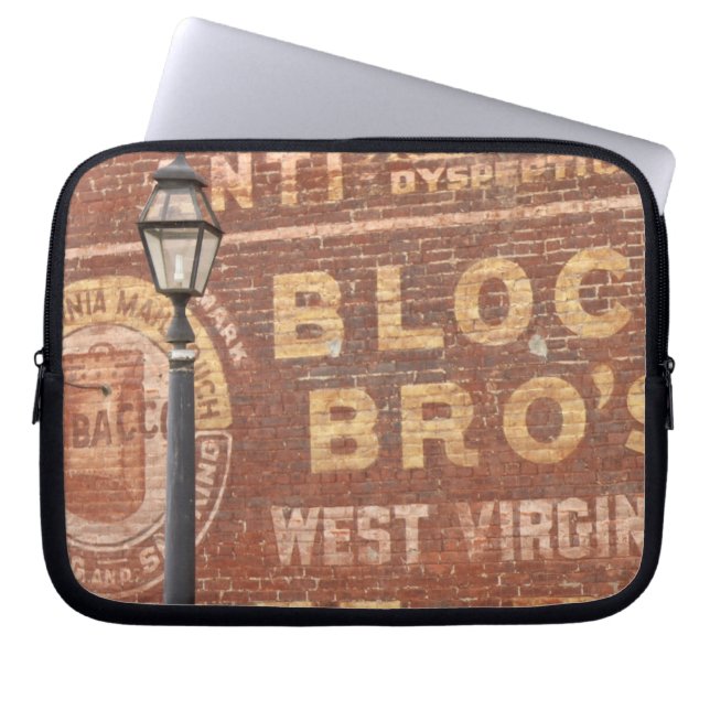 Funda Para Portátil Anuncios en el lado del edificio (Frente)