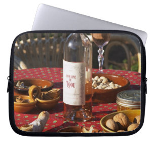 Funda Para Portátil Aperitivo y aperitivos preparados: pan, aceitunas,
