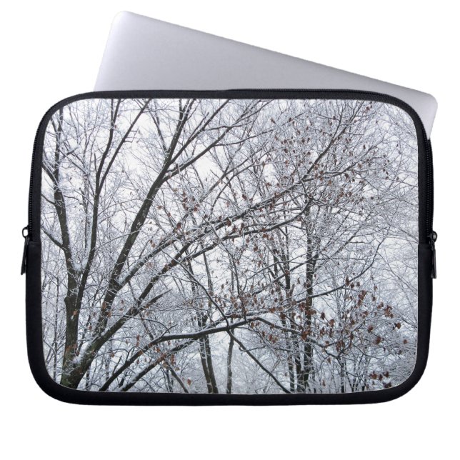 Funda Para Portátil Árbol de roble recubierto de nieve (Frente)