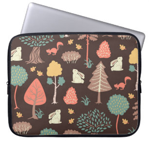 Funda Para Portátil Árboles Animales: Escena de la Naturaleza dibujada