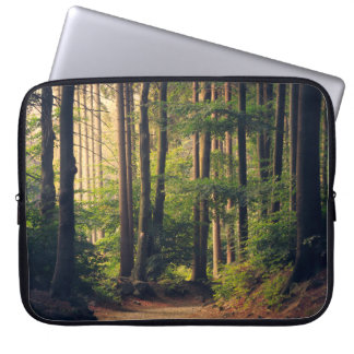 FUNDA PARA PORTÁTIL ÁRBOLES FORESTALES
