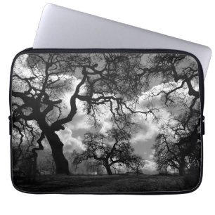 Funda Para Portátil Árboles frecuentados blancos y negros