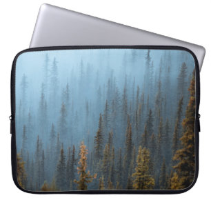 FUNDA PARA PORTÁTIL ÁRBOLES VERDES DURANTE EL DÍA