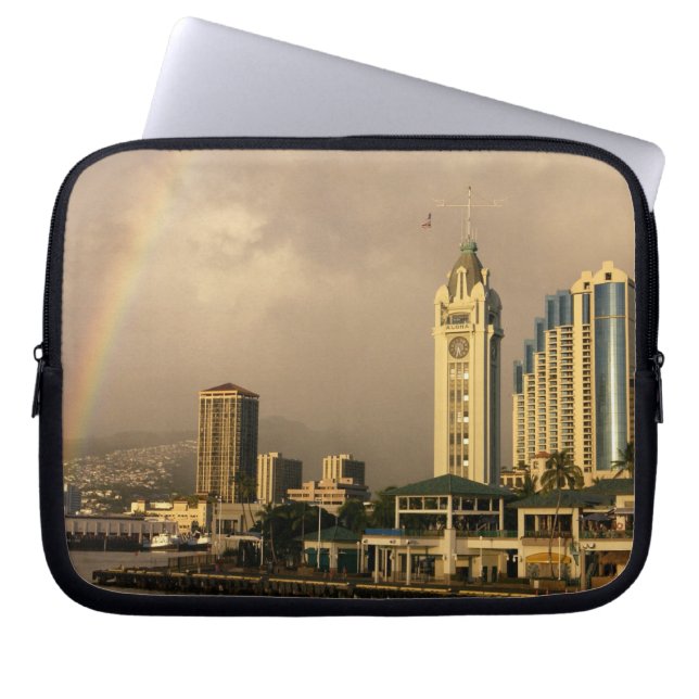 Funda Para Portátil Arcoíris sobre Honolulu, Hawái, EE. UU. 2 (Frente)