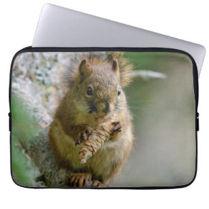 Funda Para Portátil ardilla marrón en bosque canadiense