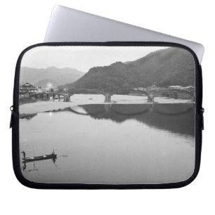 Funda Para Portátil Asia, Japón, Iwakuni. Pescadores e histórico