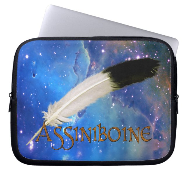 Funda Para Portátil ASSINIBOINE Nation & Feather Space (Frente)