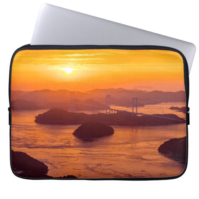 Funda Para Portátil Atardecer de niebla en el puente Kurushima Kaikyo  (Frente)