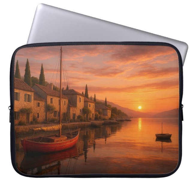 Funda Para Portátil Atardecer dorado sobre pueblo costero (Frente)