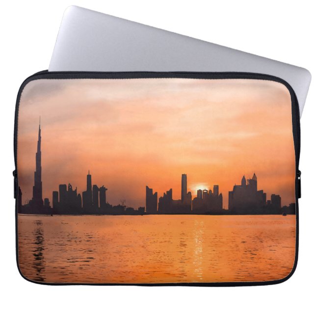 Funda Para Portátil Atardecer sobre una ciudad costera - acuarela (Frente)