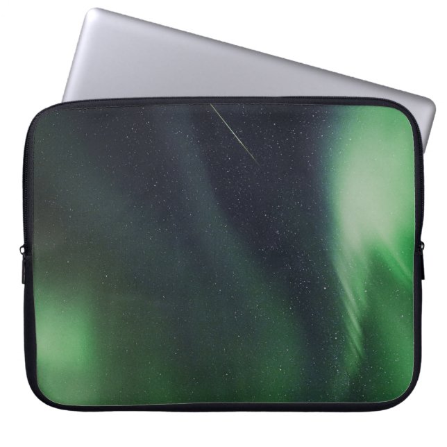 FUNDA PARA PORTÁTIL AURORA BOREALIS DURANTE LA NOCHE (Frente)