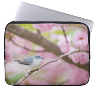 Funda Para Portátil Ave en árbol de flores rosadas