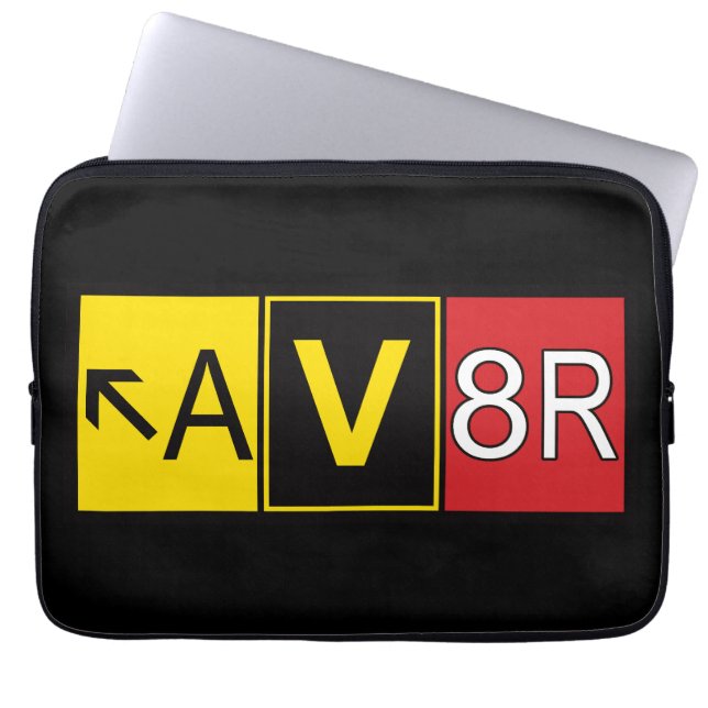 Funda Para Portátil Aviador - AV8R - (Frente)