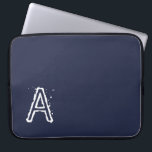 Funda Para Portátil Azul de la manga del portátil<br><div class="desc">Algo para todo el mundo ofrece mangas personalizadas para portátiles. Esta funda de portátil de diseño único es atractiva y atractiva. Mientras usted está aquí usted puede querer ver otros artículos de baño relacionados como, por ejemplo, los forros de cortinas de ducha, dispensadores de jabón, esteras de baño, juegos de...</div>