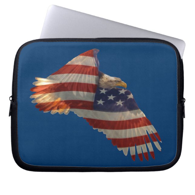 Funda Para Portátil Bald Eagle y bandera de EE. UU. Mangas Patrióticas (Frente)