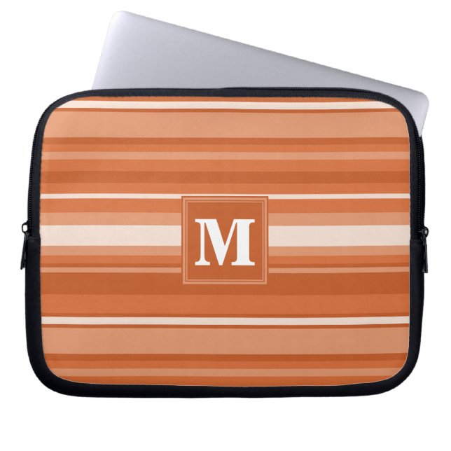 Funda Para Portátil Bandas de naranja monogramo (Frente)
