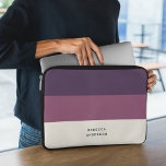 Funda Para Portátil Bandas modernas de bloques de color púrpura<br><div class="desc">Las rayas horizontales violetas y el diseño de los bloques de color son elegantes.</div>