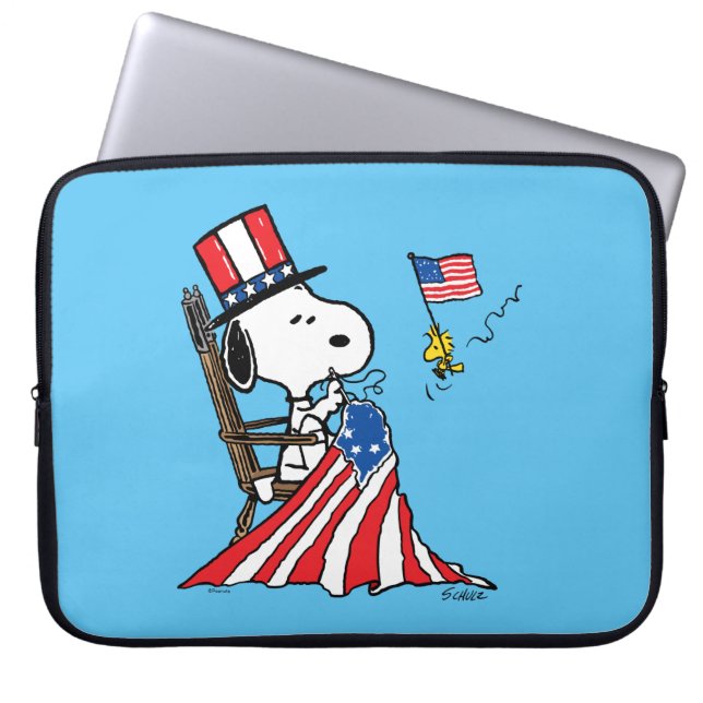 Funda Para Portátil Bandera de Snoopy Sgire el 4 de julio (Frente)