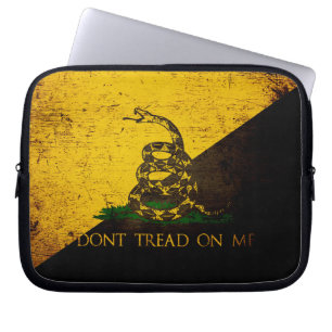 Funda Para Portátil Bandera negra de Anarcho Gadsden del Grunge