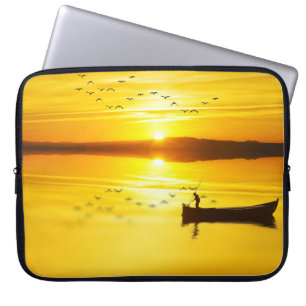 Funda Para Portátil Barco de pescador tradicional Sunrise