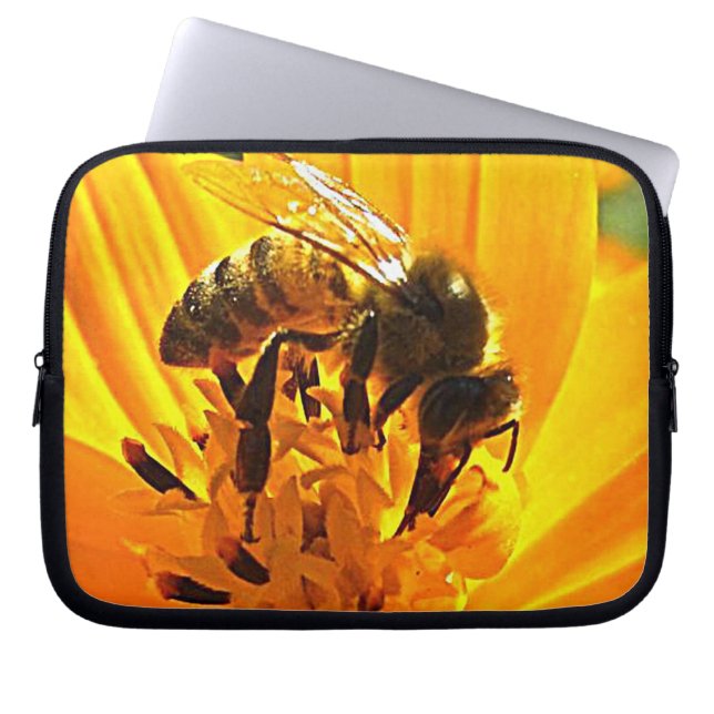 Funda Para Portátil Bee on the Flower (Frente)