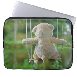 Funda Para Portátil Beer op schommel vanaf de rug.