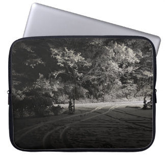Funda Para Portátil Bosque Nevado por la Noche