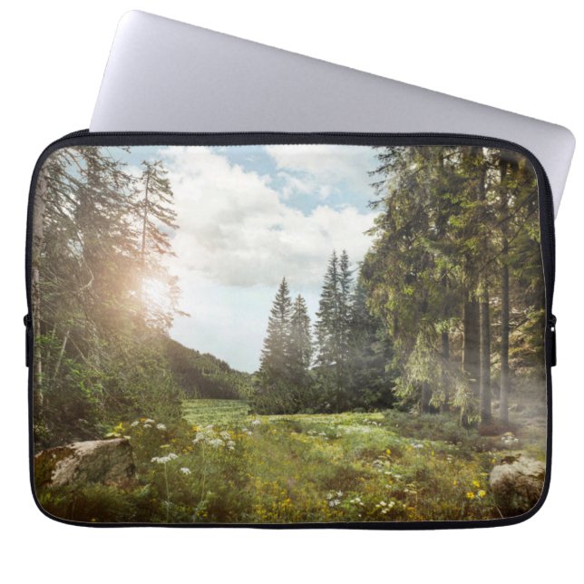Funda Para Portátil Bosques | Sun Peeking Thu (Frente)