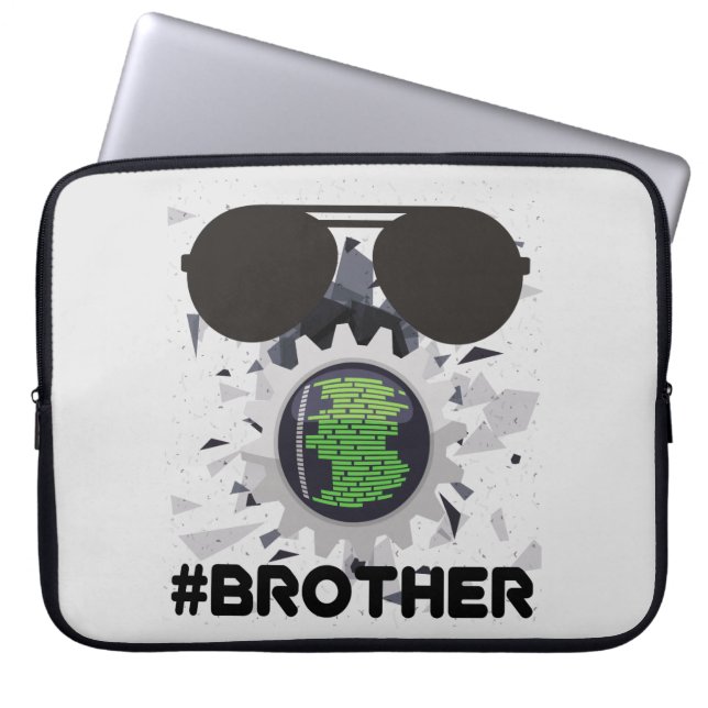 Funda Para Portátil Brother´s watching. (Frente)