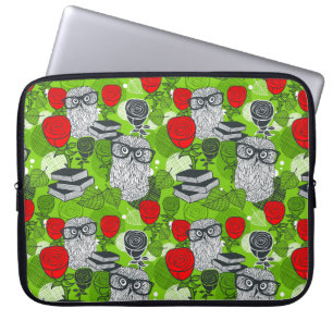 Funda Para Portátil Búho en rosas rojas