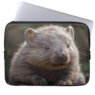Funda Para Portátil "Burrow Buddy: El bebé gordo de Australia Wombat"