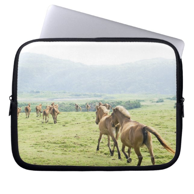 Funda Para Portátil Caballos corriendo (Frente)