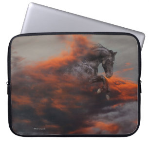 Funda Para Portátil Caballos de la fantasía: Nubes