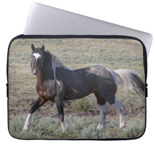 Funda Para Portátil Caballos salvajes después de un baño de polvo