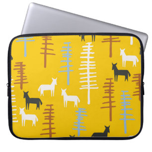Funda Para Portátil Caballos Tribales: Retro Forestal sin problemas