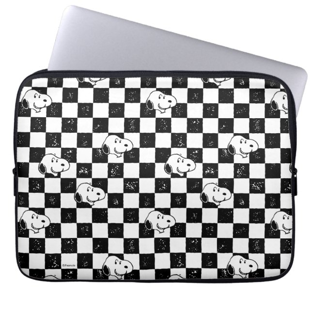 Funda Para Portátil Cacahuetes | Bandera de Snoopy Checkered (Frente)