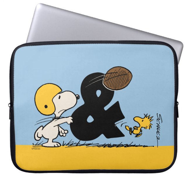 Funda Para Portátil Cacahuetes | Fútbol Snoopy & Woodstock (Frente)
