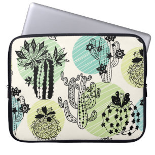 Funda Para Portátil Cactús en floración: Encanto sin costura por mano