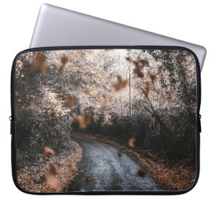 FUNDA PARA PORTÁTIL CAÍDA DE HOJAS SECAS